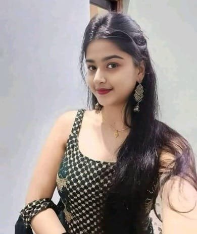 Housewife Call Girls in Noida